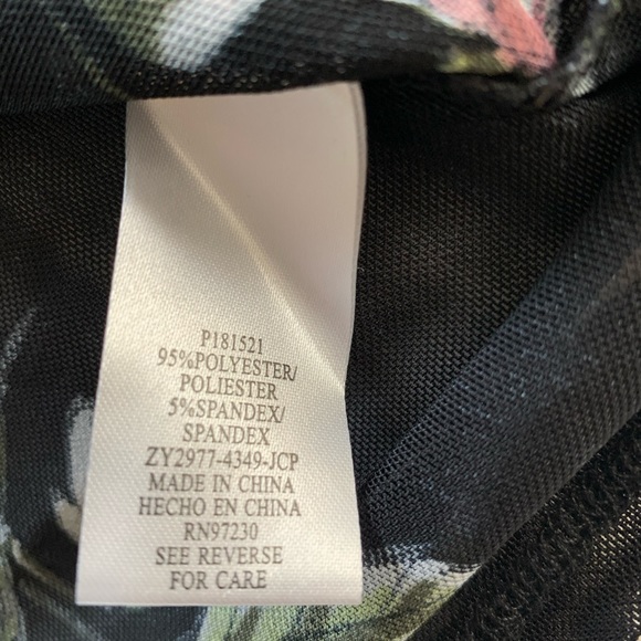 Almost Famous Sheer Top - Picture 11 of 14